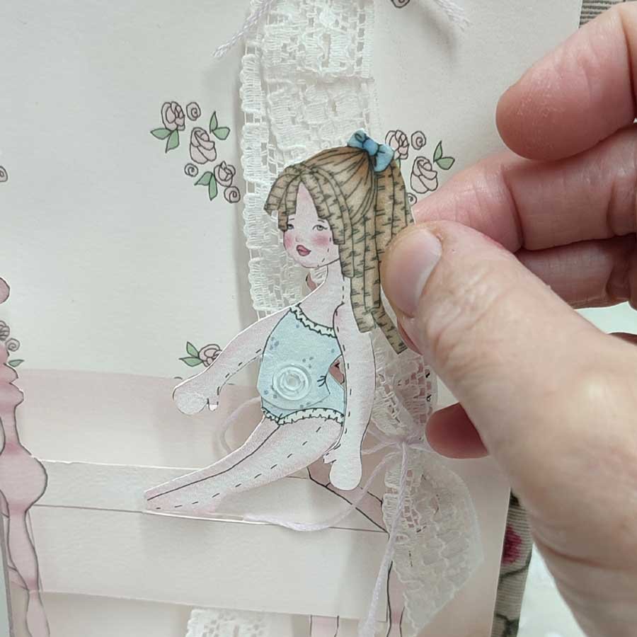 Cuento con muñecas de papel para jugar • Evaninas Muñeca de papel protagonista de un cuento de Evaninas.
