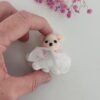 Muñeca erizo de porcelana fría hecha a mano por Evaninas.