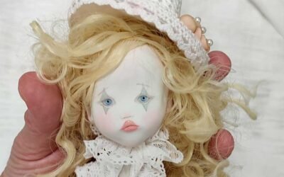 Evaninas muñecas hechas a mano • Evaninas Una muñeca: Un puente entre infancia y presente