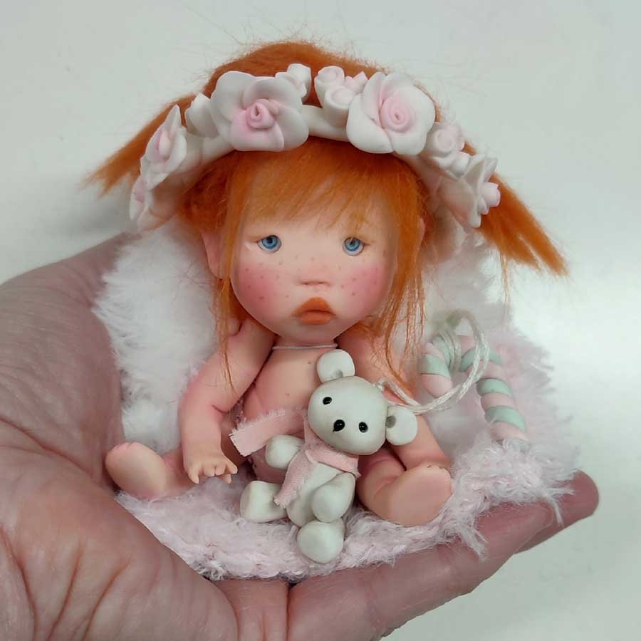 Angelita Decorativa de Arcilla hecha a mano por Evaninas.