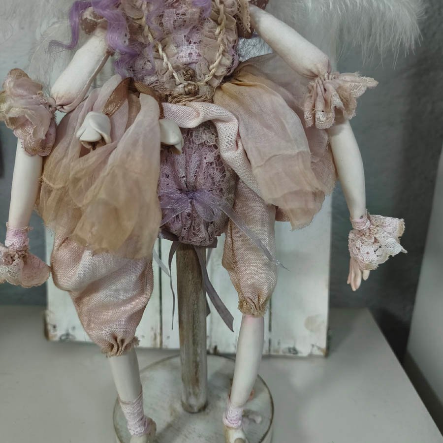 Muñeca sílfide Vania • Evaninas Vestido envejecido para muñeca de Evaninas.