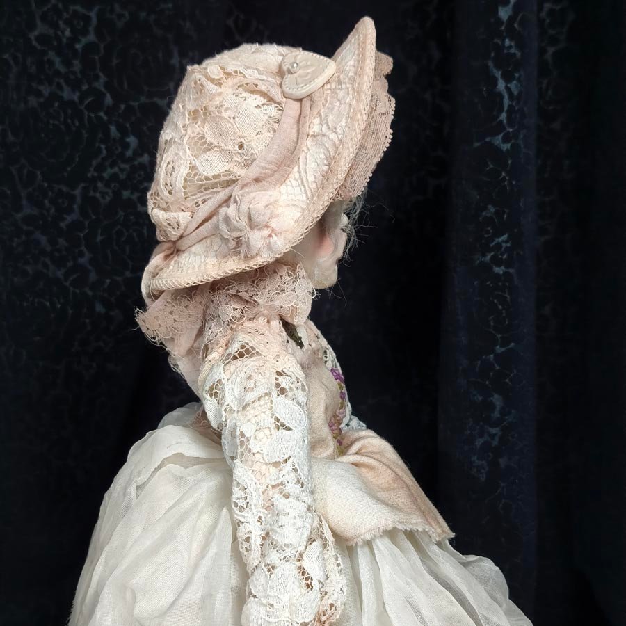 Muñeca con Poke Bonnet • Evaninas Gorro victoriano para muñeca de Evaninas