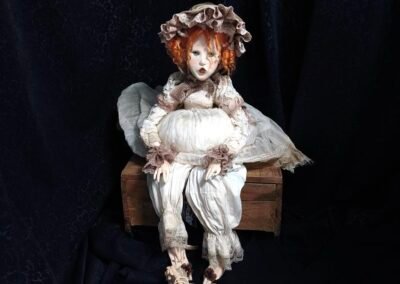 Muñeca articulada pelirroja de Evaninas