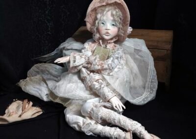 Muñeca articulada artesanal de Evaninas