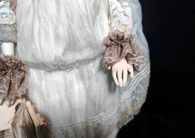 Manos de muñeca modeladas en arcilla polimérica por Evaninas