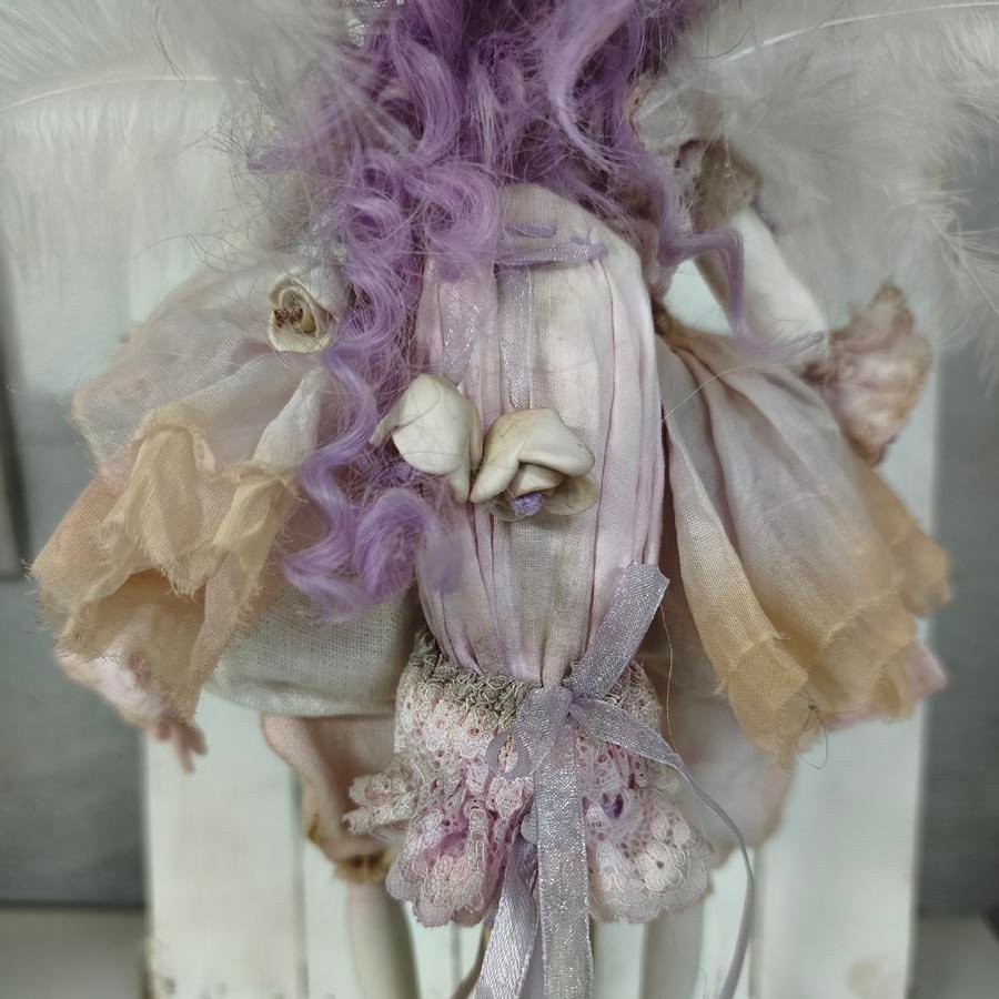 Muñeca sílfide Vania • Evaninas Rosas de arcilla para vestido de muñeca envejecida de Evaninas.