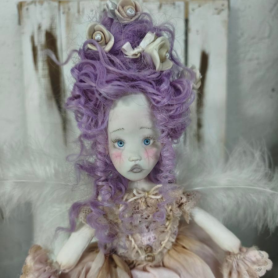 Muñeca sílfide Vania • Evaninas Muñeca con peinado barroco alto con tirabuzones lila